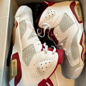 Jordan 6 Retro Hare Alternate (used)